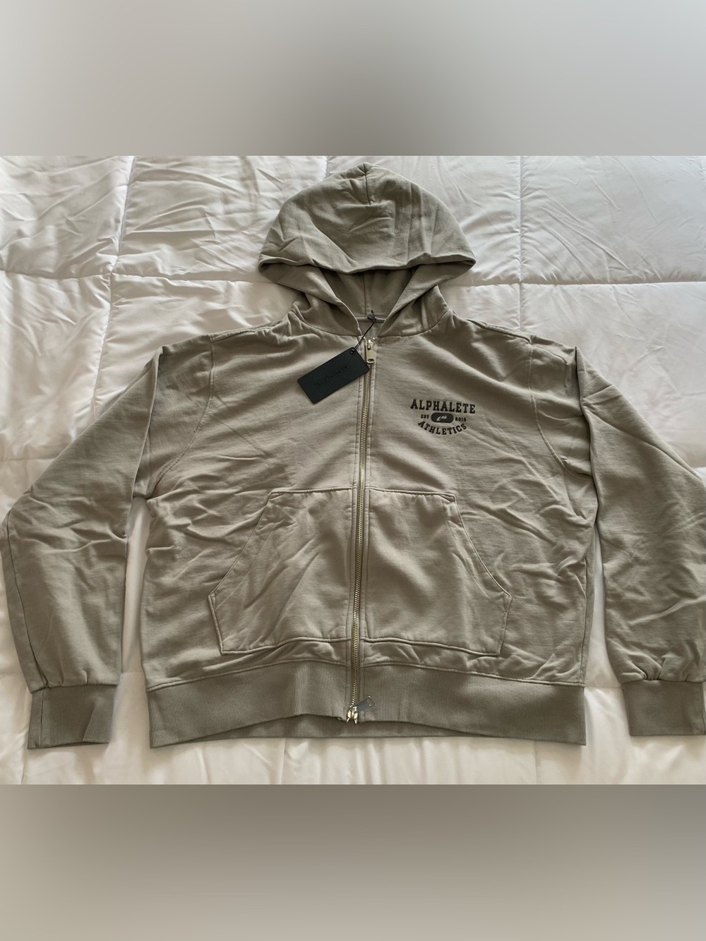 New Alphalete MEN'S MEMBER VINTAGE ZIP UP Size L (colour- chrome)